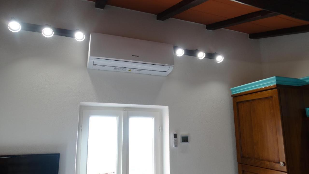 Lucas Luxury House Villa Nicola Exterior foto